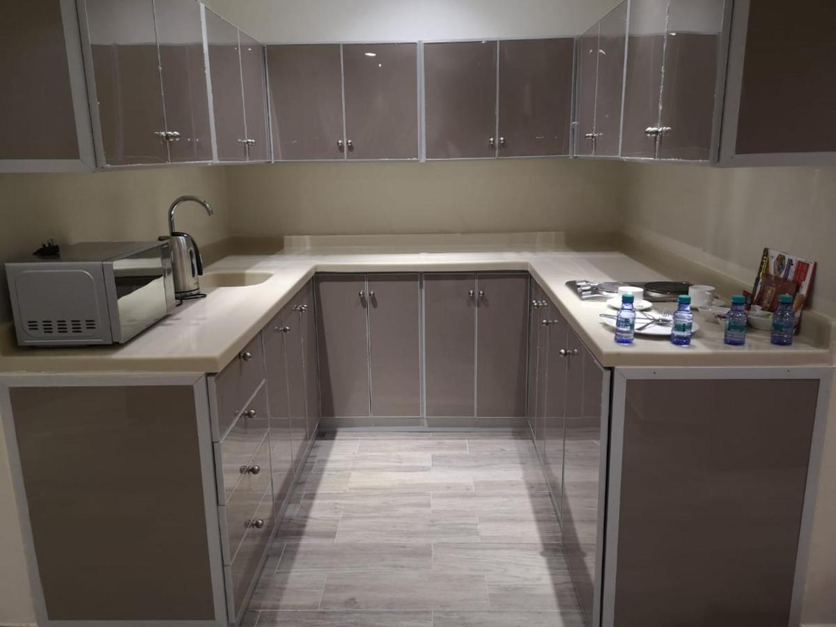 Makarem Hotel Apartments Ar Riyad Esterno foto